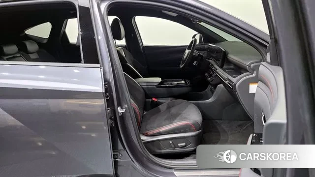 Hyundai The New Tucson Hybrid (NX4) 2024 Черный из Кореи, фото 2