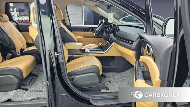 Kia Carnival 4th generation 2021 Черный из Кореи, фото 2