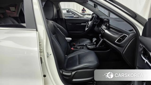 Kia Seltos 2019 Белый из Кореи, фото 2
