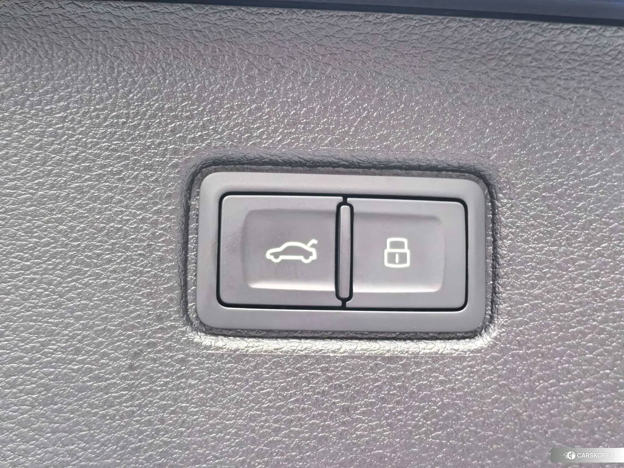 Audi Q7 2020 Синий из Китая, фото 2