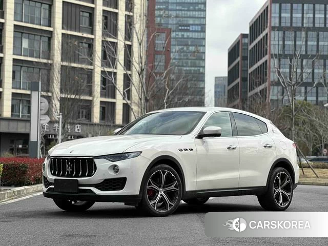 Maserati Levante 2020 Белый из Китая, фото 2