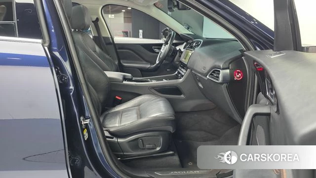 Jaguar F-PACE 2018 Синий из Кореи, фото 2