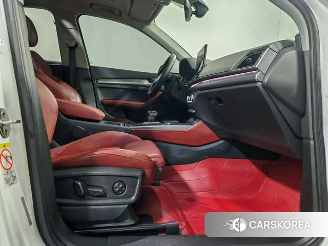 Audi Q5L 2022 Белый из Китая, фото 2
