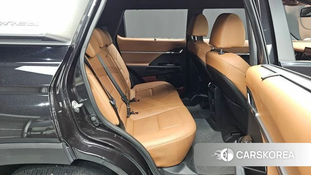 Ssangyong Torres 2022 Черный из Кореи, фото 2