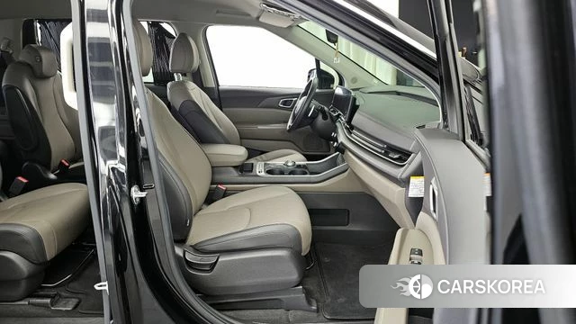 Kia The New Carnival 4th Generation 2024 Черный из Кореи, фото 2