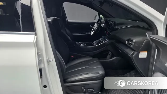 Hyundai The New Santa Fe 2023 Белый из Кореи, фото 2