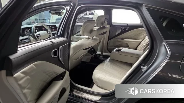 Kia K8 2023 Серый из Кореи, фото 2