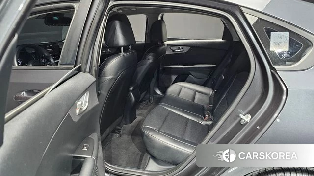 Kia The New K3 2nd generation 2021 Серый из Кореи, фото 2