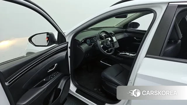 Hyundai Tucson (NX4) 2022 Белый из Кореи, фото 2