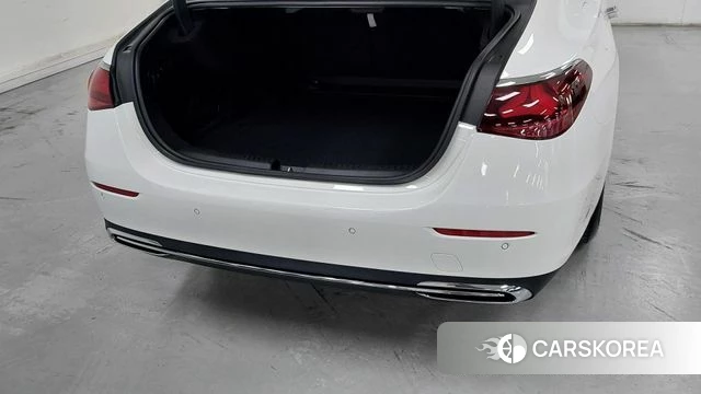 Mercedes-Benz E-Class W214 2024 Белый из Кореи, фото 2