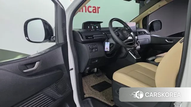 Hyundai Staria 2024 Белый из Кореи, фото 2