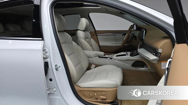 Hyundai The New Grandeur IG Hybrid 2021 Белый из Кореи, фото 2