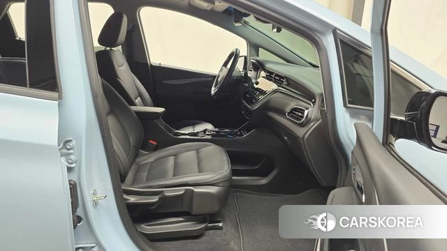 Chevrolet (GM Daewoo) New Bolt EV 2022 Небесно-голубой из Кореи, фото 2