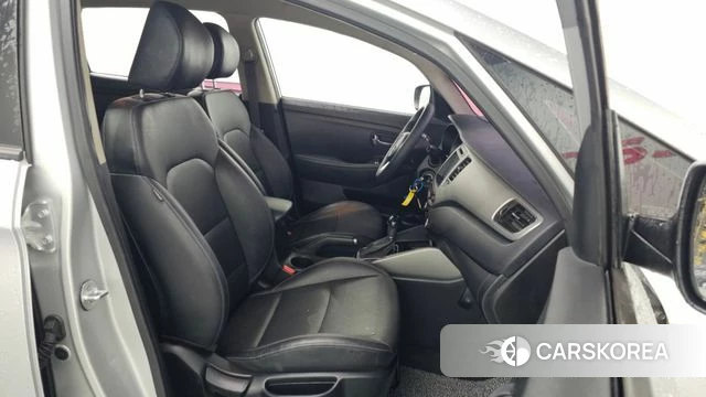 Kia The New Carens 2018 Серебряный из Кореи, фото 2