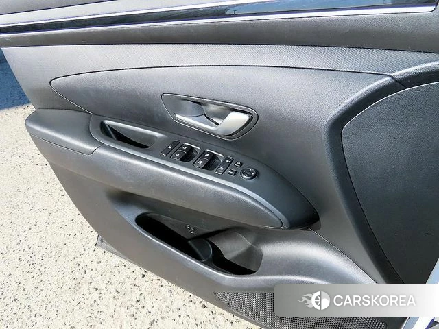 Hyundai Tucson Hybrid (NX4) 2021 Белый из Кореи, фото 2