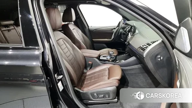 BMW X3 (G01) id 2883819 из Кореи 2