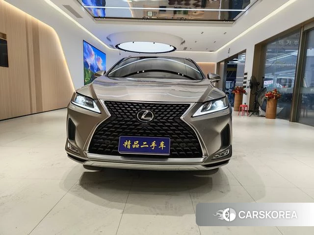 Lexus RX 2021 Серебристо-серый из Китая, фото 2