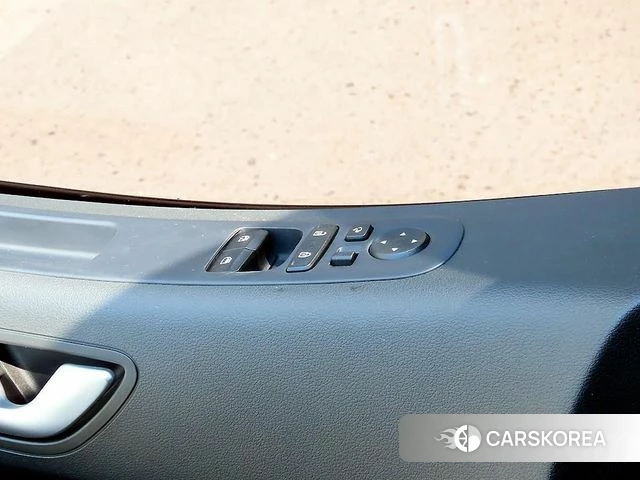 Hyundai Staria 2023 Синий из Кореи, фото 2