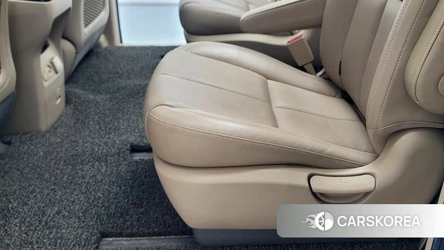 Kia The New Carnival 2018 Белый из Кореи, фото 2