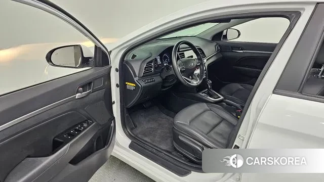 Hyundai The New Avante AD 2019 Белый из Кореи, фото 2