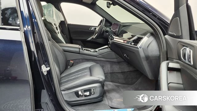 BMW X6 (G06) 2025 Черный из Кореи, фото 2