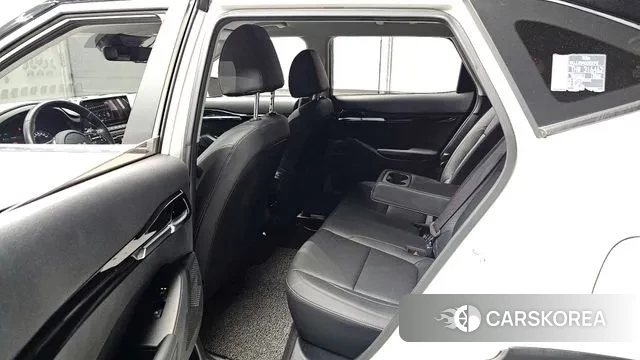 Kia Seltos 2022 Белый из Кореи, фото 2