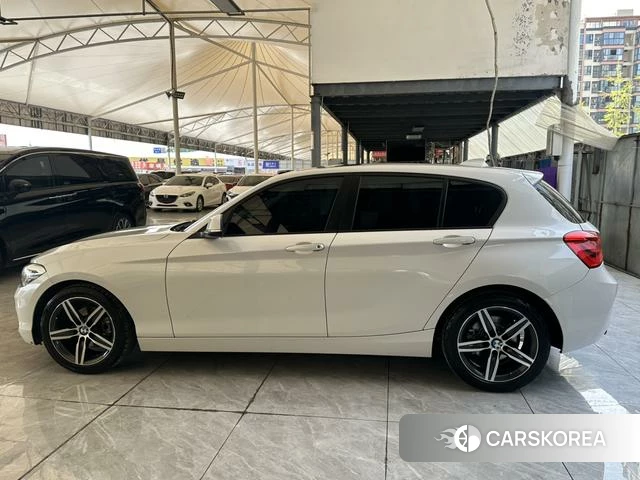 BMW 1 series (imported) 2019 Белый из Китая, фото 2