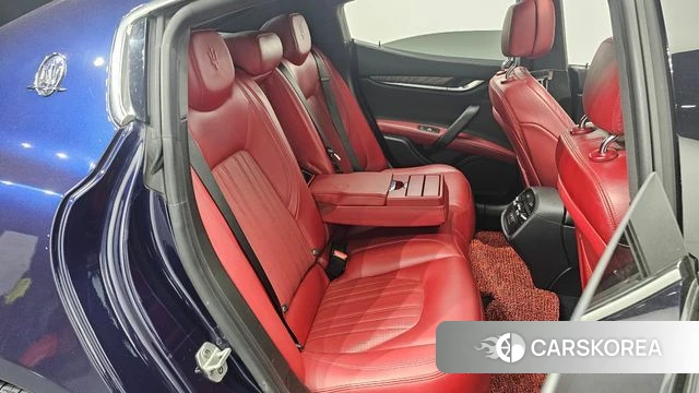 Maserati Ghibli 2018 Синий из Кореи, фото 2