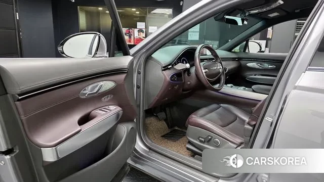 Genesis GV70 2021 Серый из Кореи, фото 2