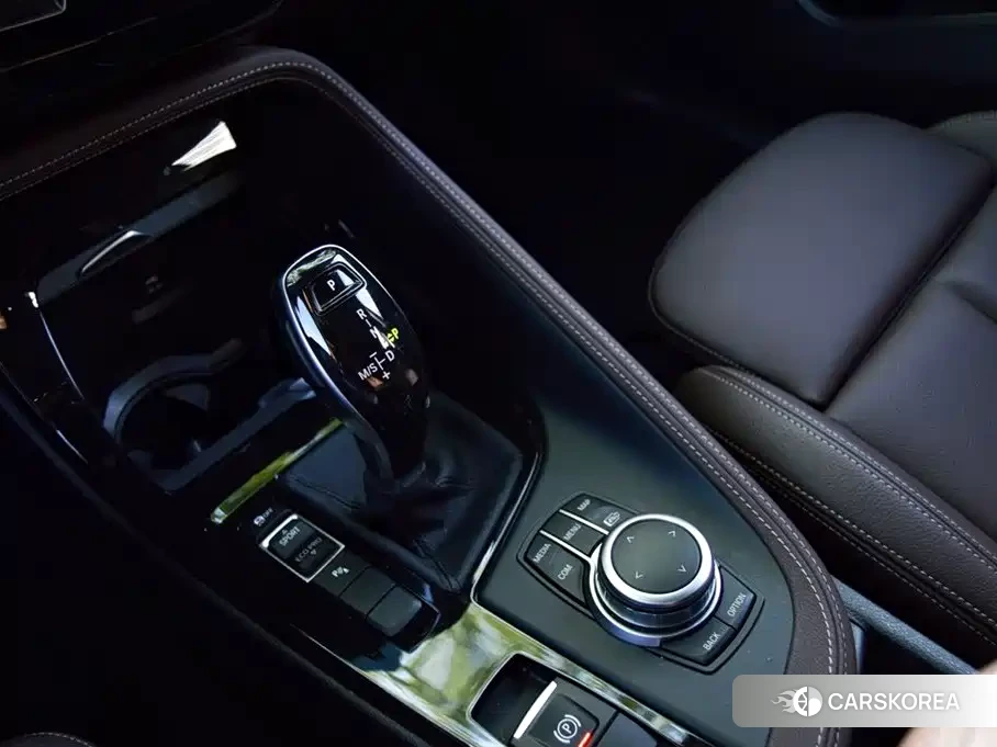 BMW X2 2023 Синий из Китая, фото 2