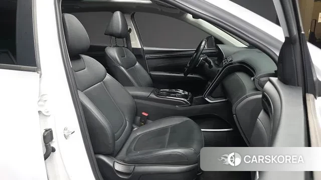 Hyundai Tucson (NX4) 2021 Белый из Кореи, фото 2