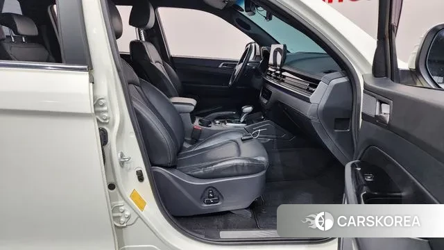 Ssangyong The New Rexton Sports Cannes 2024 Белый из Кореи, фото 2