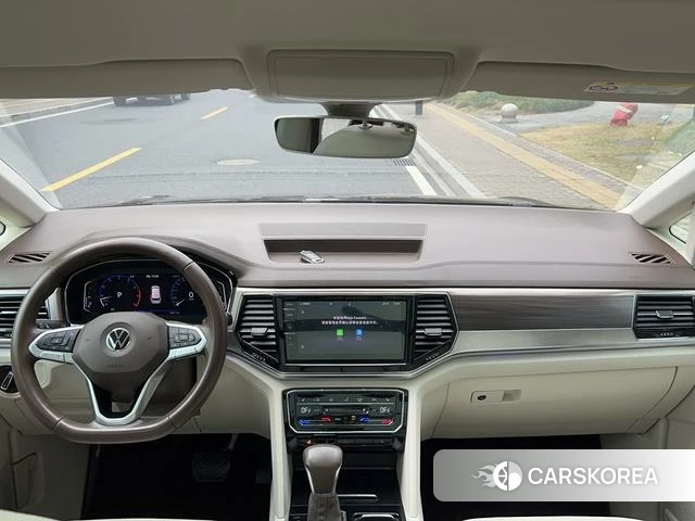 Volkswagen Weiran 2021 Красный из Китая, фото 2