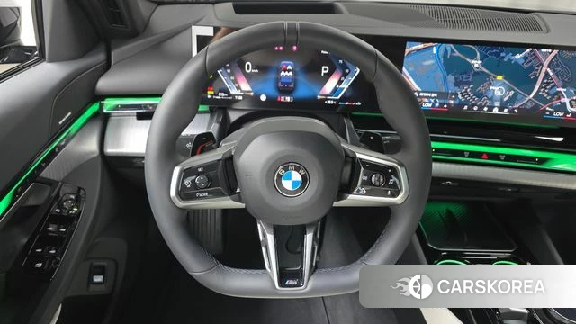 BMW 5 Series (G60) 2026 Черный из Кореи, фото 2