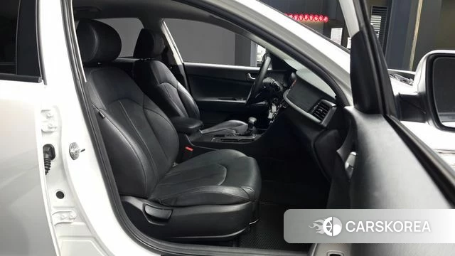 Kia The New K5 2nd generation 2019 Белый из Кореи, фото 2