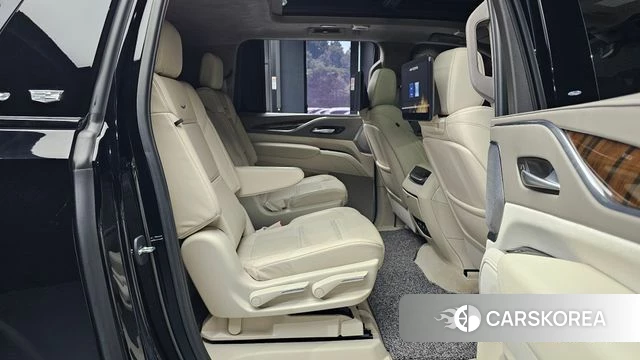 Cadillac Escalade 5th Generation 2023 Черный из Кореи, фото 2