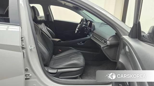 Hyundai Avante Hybrid (CN7) 2021 Серый из Кореи, фото 2