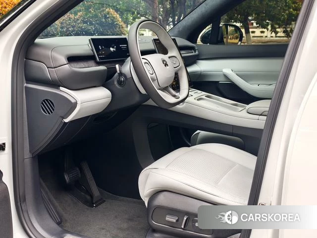 Weilai ES6 2025 Белый из Китая, фото 2