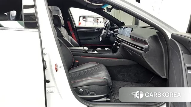 Genesis G80 (RG3) 2024 Белый из Кореи, фото 2