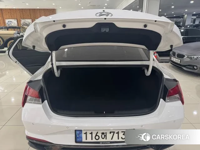 Hyundai Avante (CN7) 2022 Белый из Кореи, фото 2