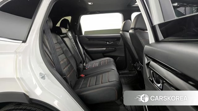 Honda CR-V 5th generation 2023 Белый из Кореи, фото 2