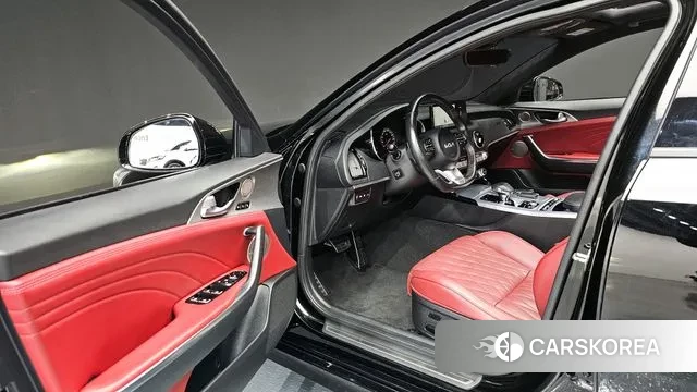 Kia Stinger Meister 2022 Черный из Кореи, фото 2