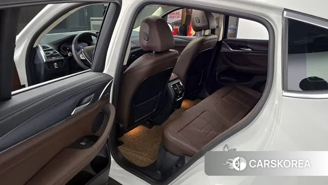 BMW X4 (G02) 2025 Белый из Кореи, фото 2