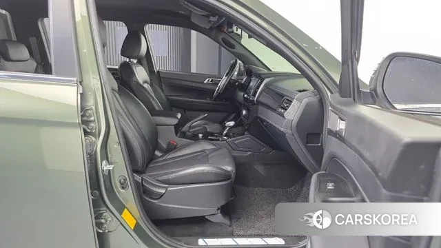 Ssangyong The New Rexton Sports Cannes 2022 Темно-зеленый из Кореи, фото 2