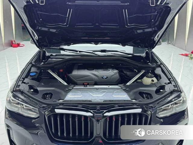 BMW X3 2022 Черный из Китая, фото 2