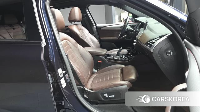 BMW X4 (G02) 2021 Черный из Кореи, фото 2