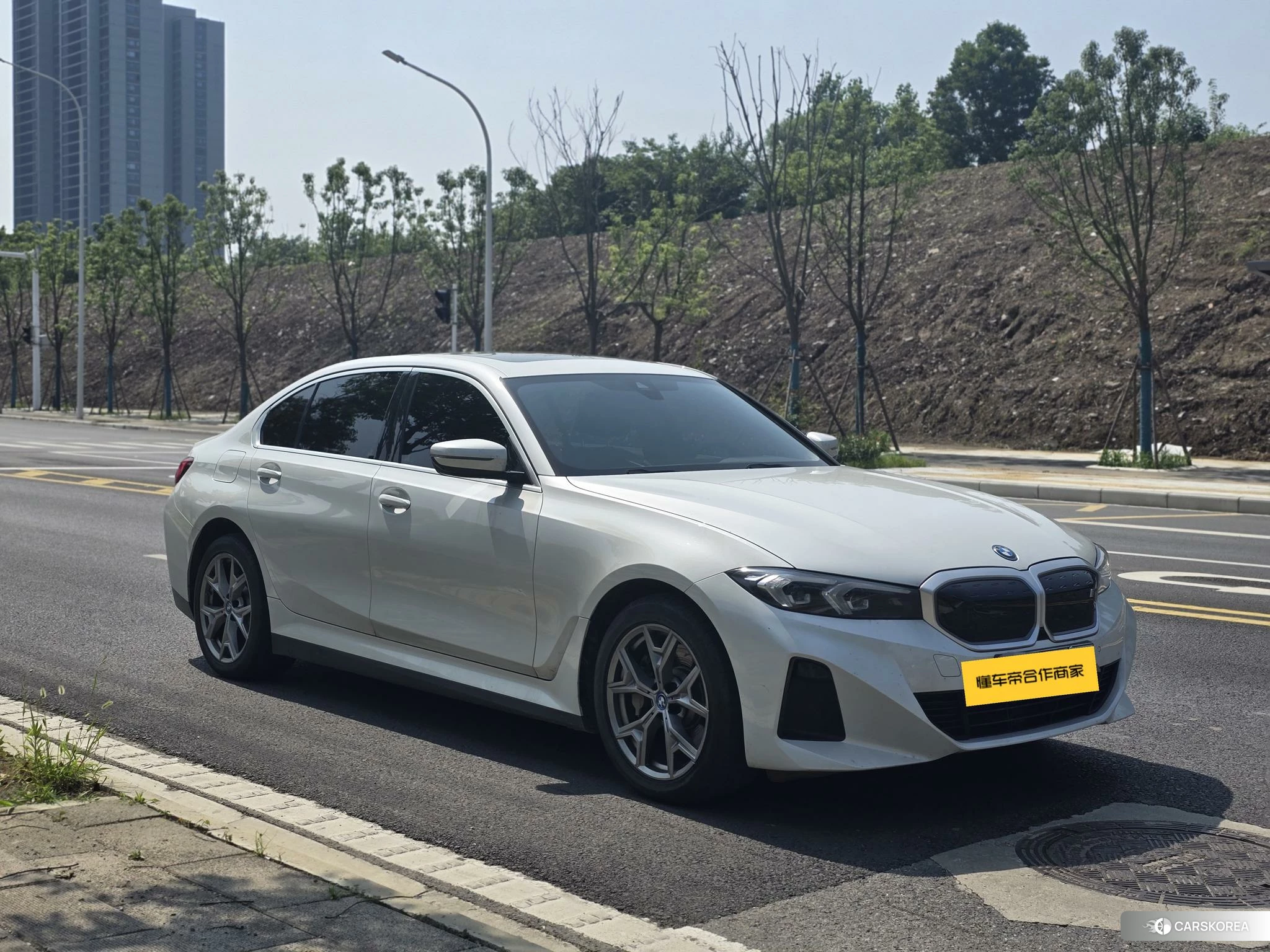 BMW i3 2023 Белый из Китая, фото 2