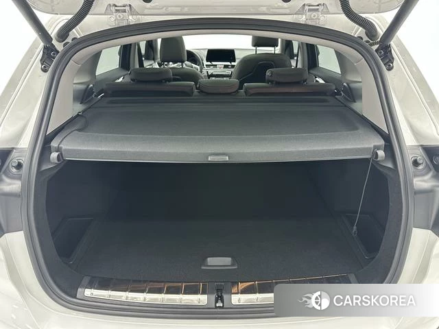 BMW X1 2022 Белый из Китая, фото 2