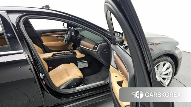 Volvo S90 2018 Черный из Кореи, фото 2