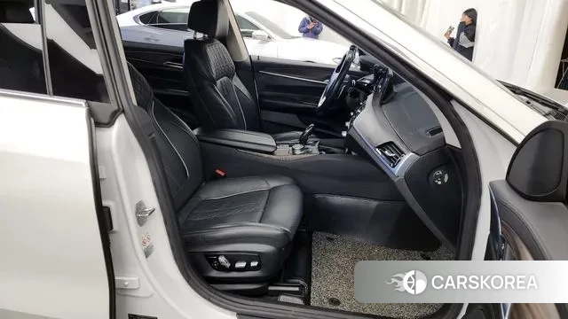 BMW 6 Series GT (G32) 2018 Белый из Кореи, фото 2